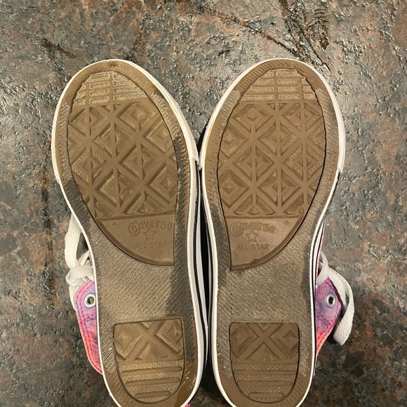 Girls high top converse - Picture 6 of 6